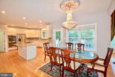 9025 Kiger St, Lorton, VA 22079 - photo 4