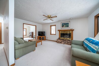 6432_Maple_Leaf_Ave_07
