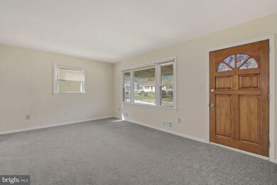 2207 Vermont Ave, Hyattsville, MD 20785 - photo 3