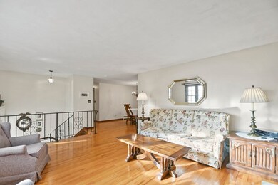 79 Castlewood Dr, Billerica, MA 01821 - photo 7