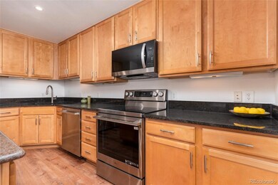 14189 Sun Blaze Loop unit F, Broomfield, CO 80023 - photo 4