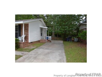 623 Rock Spring Rd, Fayetteville, NC 28314 - photo 2