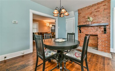 Original woodwork throughout.