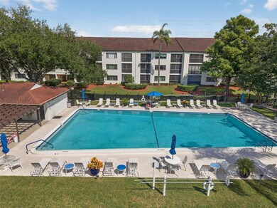 2579 Countryside Blvd unit 203, Clearwater, FL 33761 - photo 2
