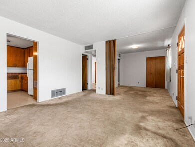 2834 E Michael Dr-6