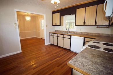 144 Fox Dr, Dallas, GA 30157 - photo 3