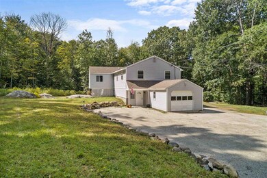 15 Checkerberry Ln, Goffstown, NH 03045 - photo 3