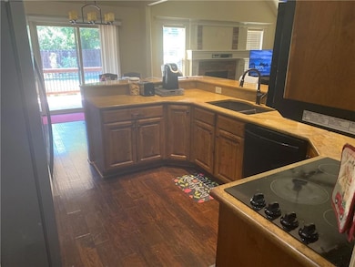 22325 W Cedar St, Tonganoxie, KS 66086 - photo 3