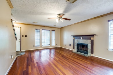 8207 Summertree Dr, Houston, TX 77040 - photo 2