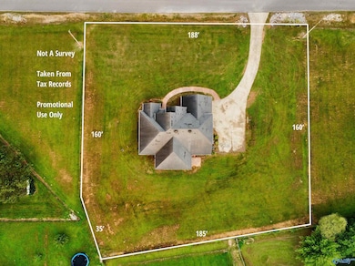 300 3rd St, Gurley, AL 35748 - photo 6