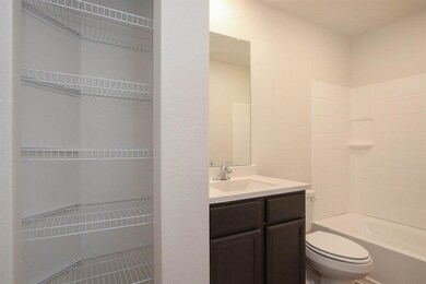 25461 Black Spruce Dr, Cleveland, TX 77328 - photo 6