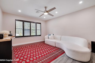 123 Elm Dr, Blakeslee, PA 18610 - photo 3