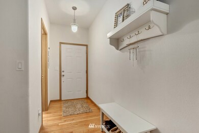 2419 S Meridian unit 11, Puyallup, WA 98373 - photo 3