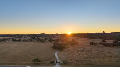 2650 Bandera Hwy, Kerrville, TX 78028 - photo 4