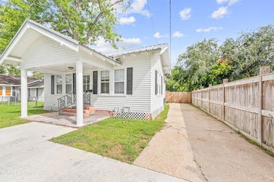 705 E 4th St, Crowley, LA 70526 - photo 4