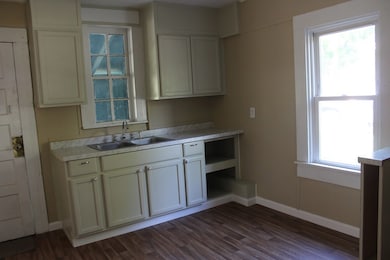 311 11th St, Tifton, GA 31794 - photo 3