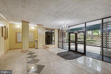 1804 Metzerott Rd unit 303, Adelphi, MD 20783 - photo 2