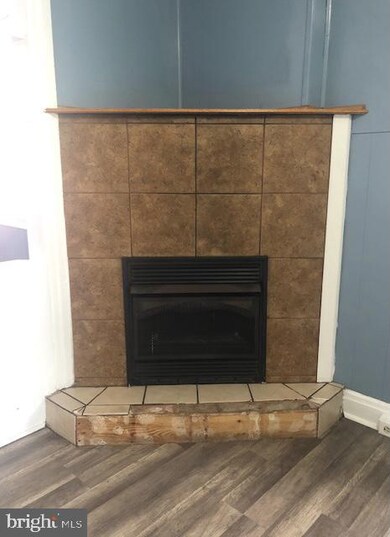 223 S Locust St, Hagerstown, MD 21740 - photo 7