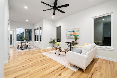 2309 Montopolis Dr unit 1, Austin, TX 78741 - photo 2