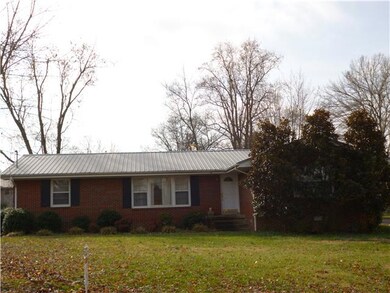 108 Lee Ln, Shelbyville, TN 37160 - photo 3
