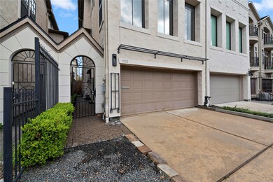 2013 Hazard St, Houston, TX 77019 - photo 5