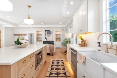 11 Orange St unit 2, Newburyport, MA 01950 - photo 6