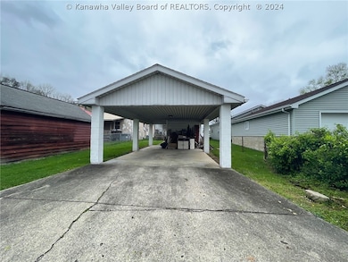 553 19th St, Dunbar, WV 25064 - photo 5