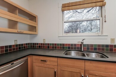 414 S 1st St, Ann Arbor, MI 48103 - photo 4