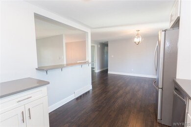 48 Dale Dr, North Tonawanda, NY 14120 - photo 6