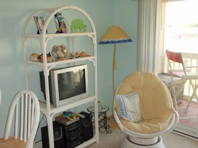 GREAT ROOM (2)