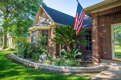 2312 Salisbury Ln, Alvin, TX 77511 - photo 3