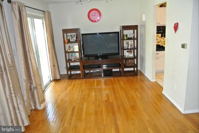 6832 Nashville Rd, Lanham, MD 20706 - photo 5