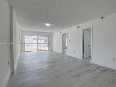 1345 West Ave unit 303, Miami Beach, FL 33139 - photo 4