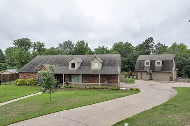 Beautiful Home with Shop