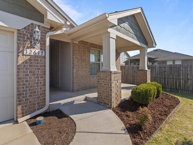 Doorway to property with a porch