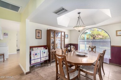 FORMAL DINING ROOM OFF KITCHEN