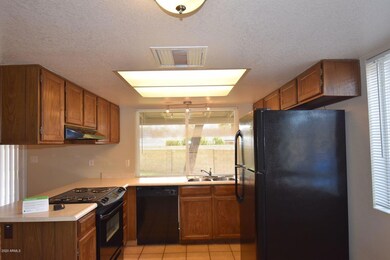 2321 E Butler St, Chandler, AZ 85225 - photo 5