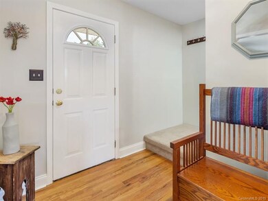 59 Round Top Rd, Asheville, NC 28803 - photo 6