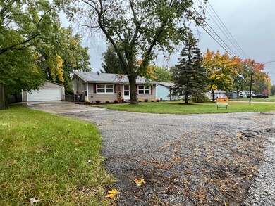 3718 Balsam Ave-1
