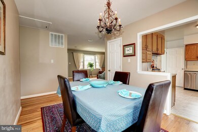 10908 Orleans Way, Kensington, MD 20895 - photo 6