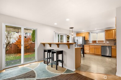 2632 NE 24th Ct, Renton, WA 98056 - photo 7