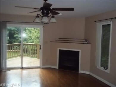 2672 Hickory Dr, Asheboro, NC 27205 - photo 4