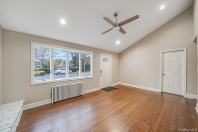 69 Poplar St, Port Jefferson Station, NY 11776 - photo 6