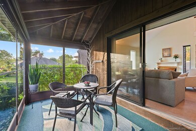 93 Hollister Way N unit 93G, Glastonbury, CT 06033 - photo 2