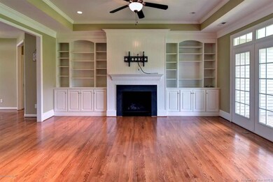 Tray Ceiling, Built In Bookcases