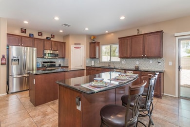 7) KITCHEN