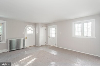 243 W Albemarle Ave, Lansdowne, PA 19050 - photo 6