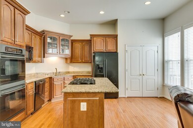 22100 Avonworth Square, Broadlands, VA 20148 - photo 5