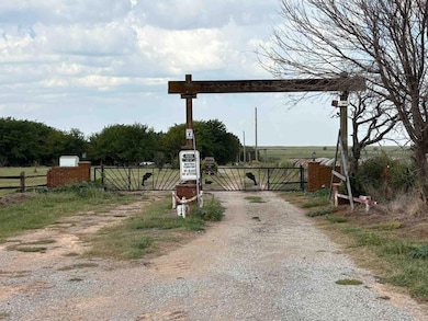 42942 Ns 274 Rd, Lahoma, OK 73754 - photo 5