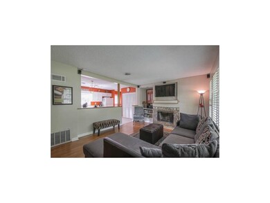Open& light floor plan